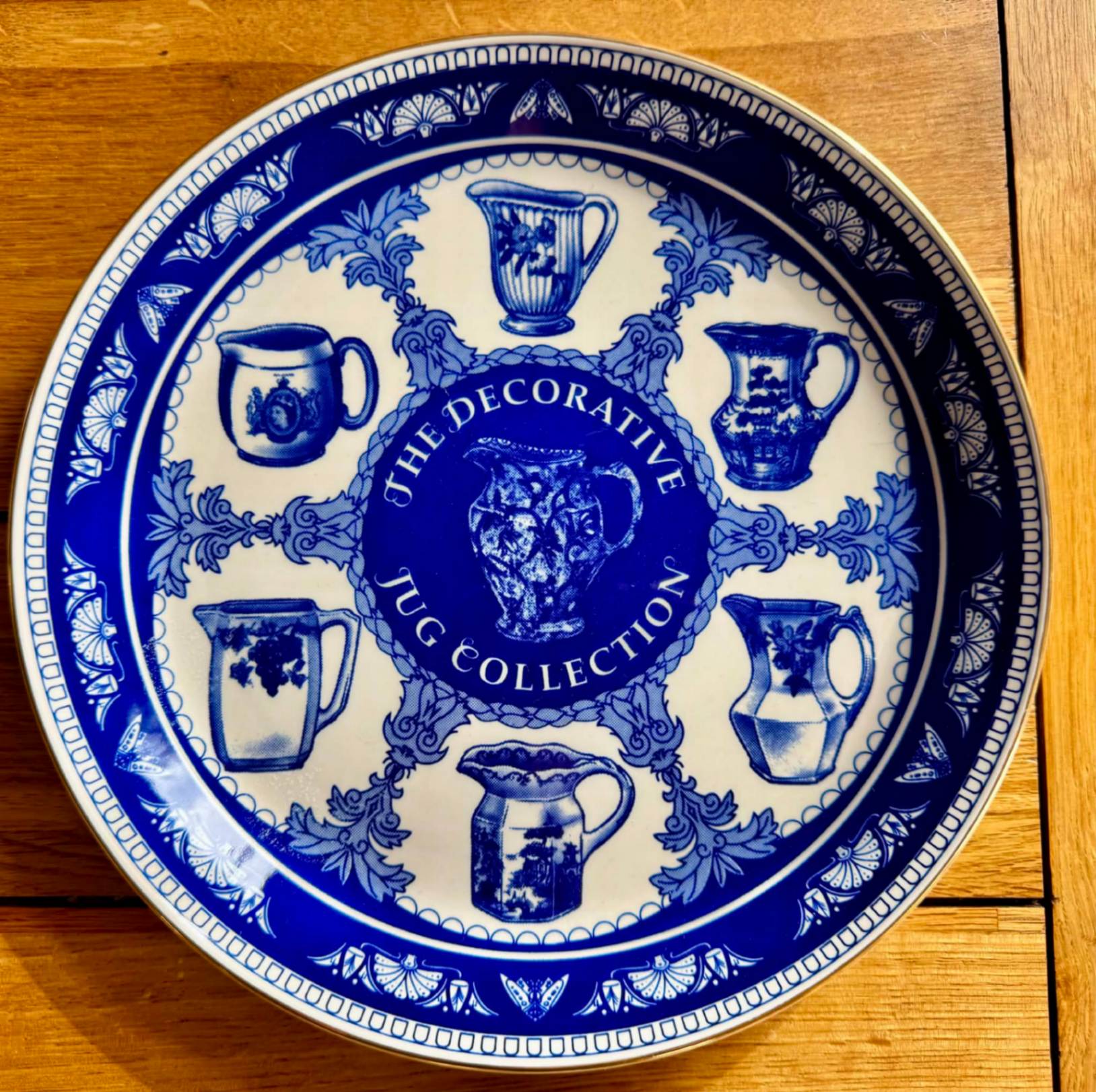 商品番号023 1992年 Ringtons限定 Mason's「The Decorative Jug Collection」ディスプレイプレート
